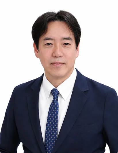 青野 展也